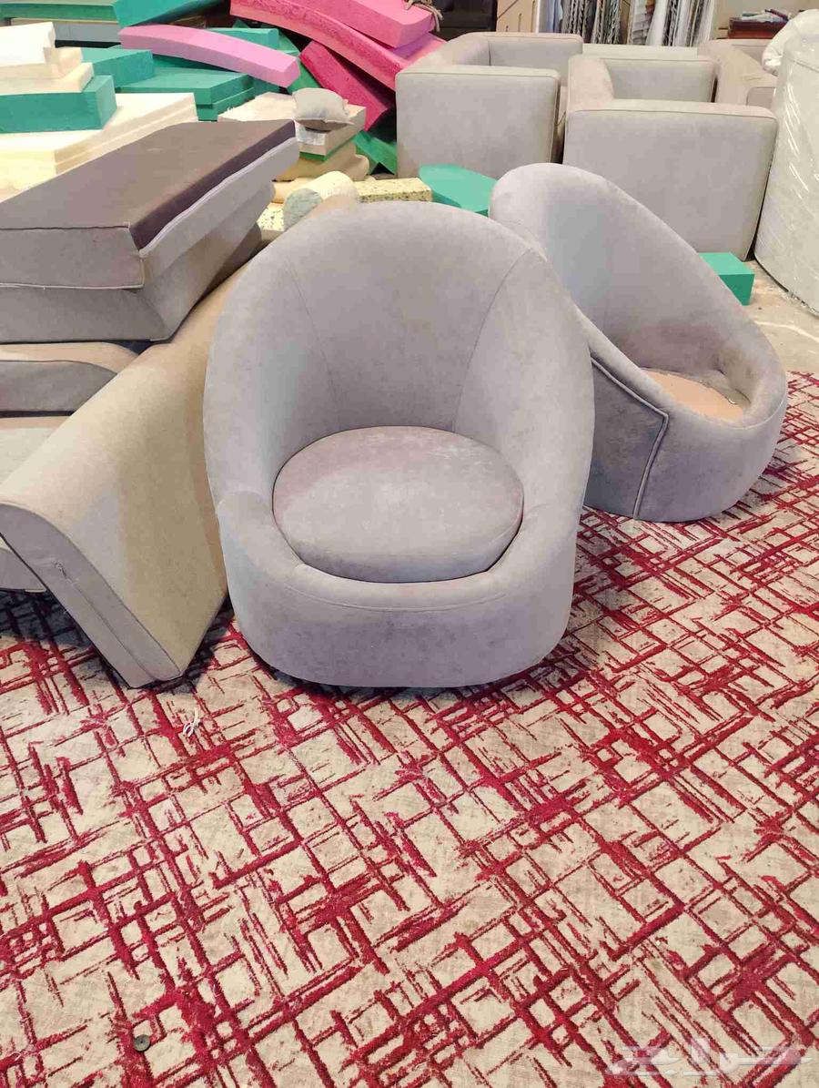 Custom Upholstery Sofa64582771458178110