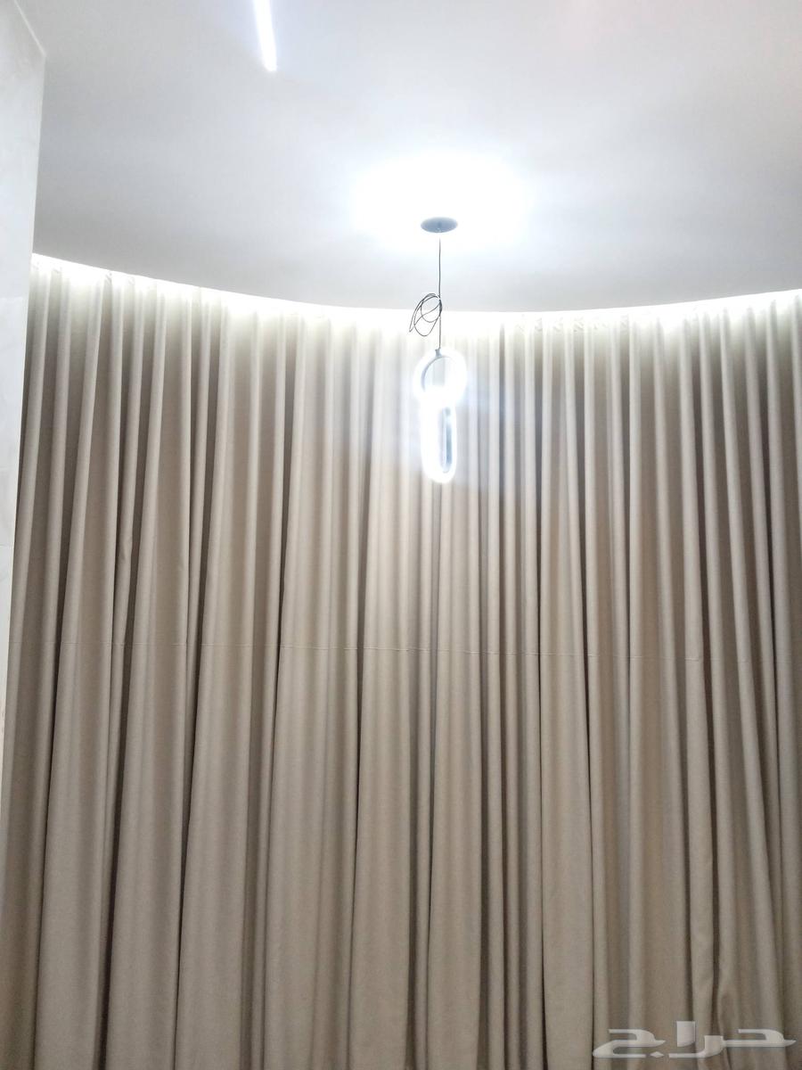 يمكنني تركيب جميع أنواع ستائر النوافذ.64589671199105114