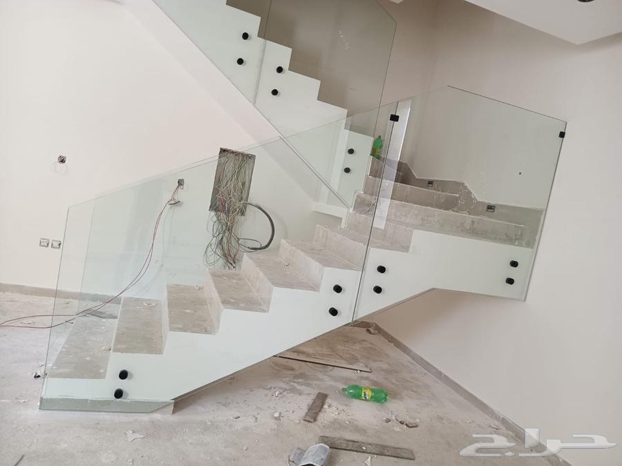 Tempered glass, doors, longs, shorts, mirrors, pieces, and railings64582739023361113