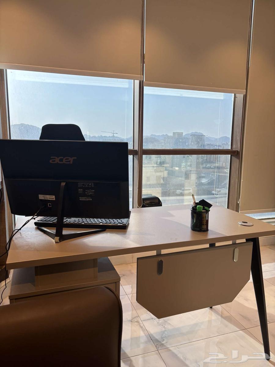 تعتز المحاميه ساره الطويلعي في خدمتكم بالامور القانونية64589584733442114