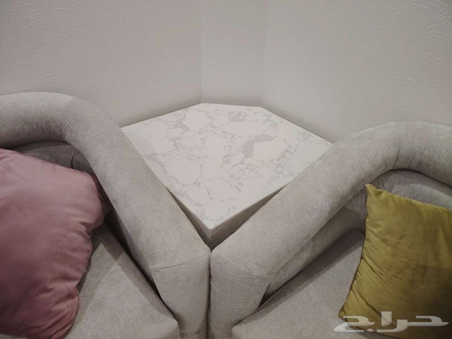 تفصيل طاولات مجالس بجميع انواعها64589642790019112