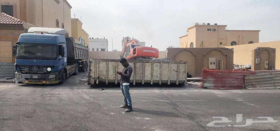 Demolition and construction in Dammam, demolition of buildings in exchange for building materials, demolition and removal64582708652419110