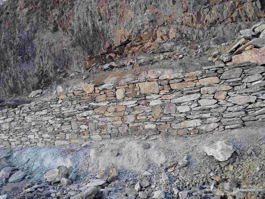 Stone Mason for Basin Cladding, Repairing Forts64613263799299111