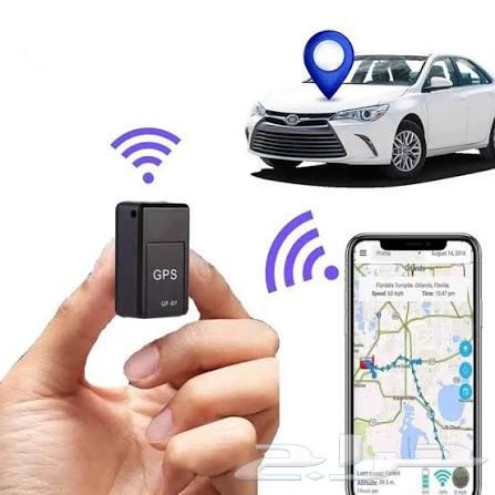 Installation of GPS tracking devices for small and large vehicles - dash cam64582724876289110