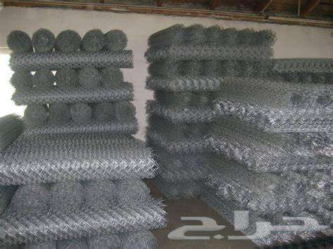 Installation of fencing security fences64589542582018112