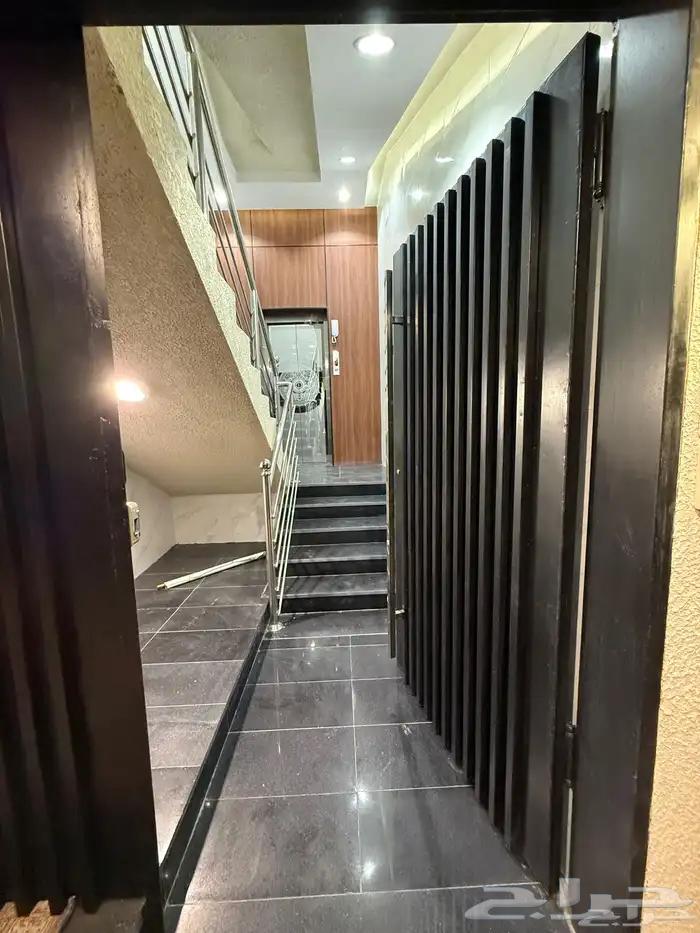 Loft apartments with internal staircase to rooftop, excellent finishing, opposite the airport bridge64589570118530111