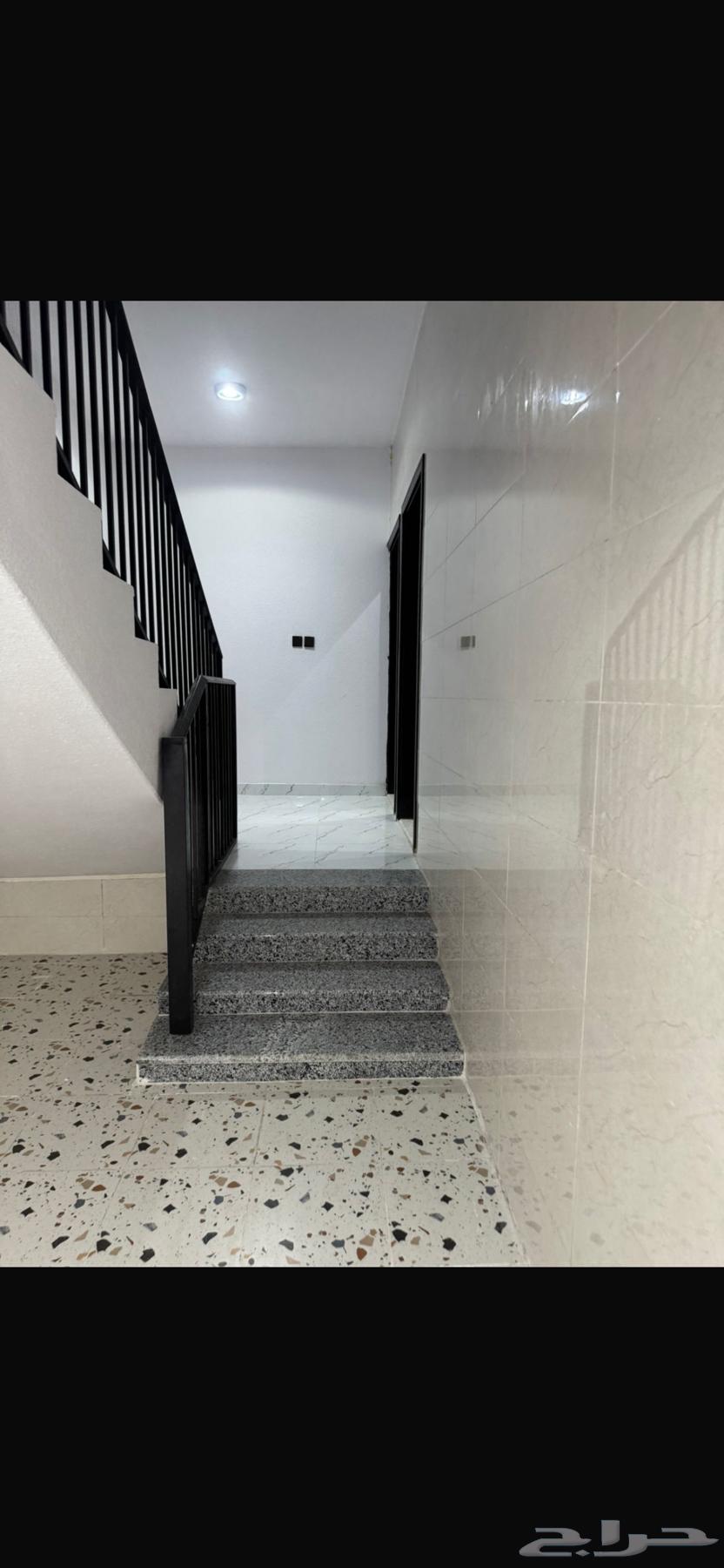 شقة خلفية للبيع حي البوادي  39064589569710467112