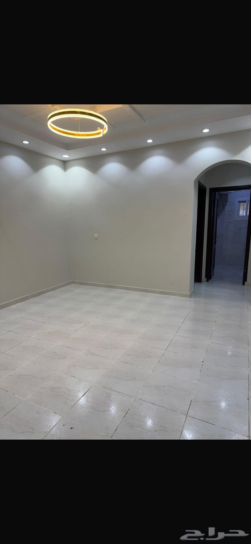 شقة خلفية للبيع حي البوادي  39064589569710467114