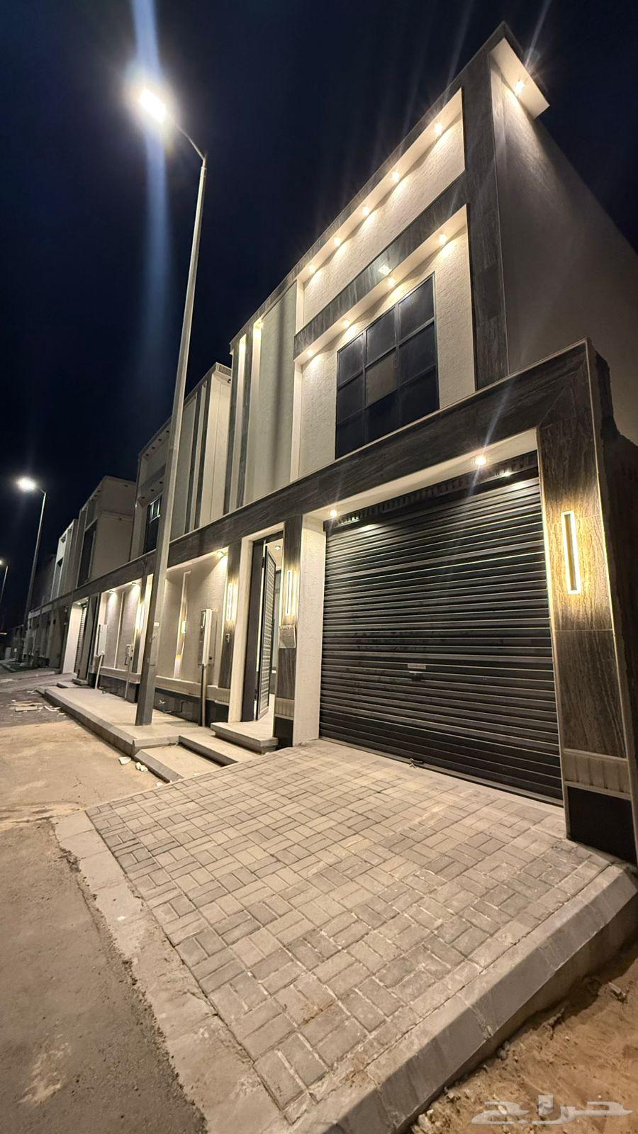 للإيجار فيلا دبلكس راقية الهفوف حي الحمراء64582420431746114