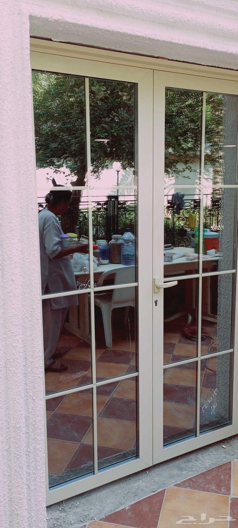 جميع انواع الامنيوم ابواب شبابيك مطابخ دربزين زجاج شاور64582690738050114