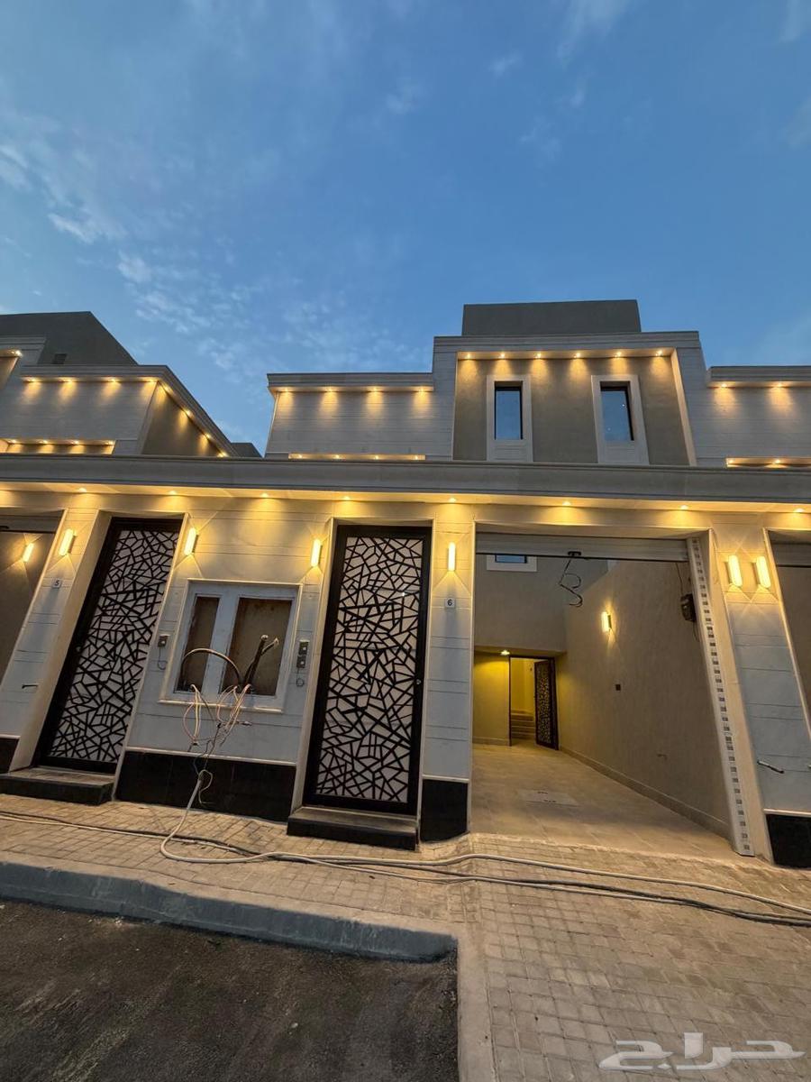 للبيع ادوار علويه مع الشقه فخامه مساحه 330م الشفاء حي بدر64582469164675110