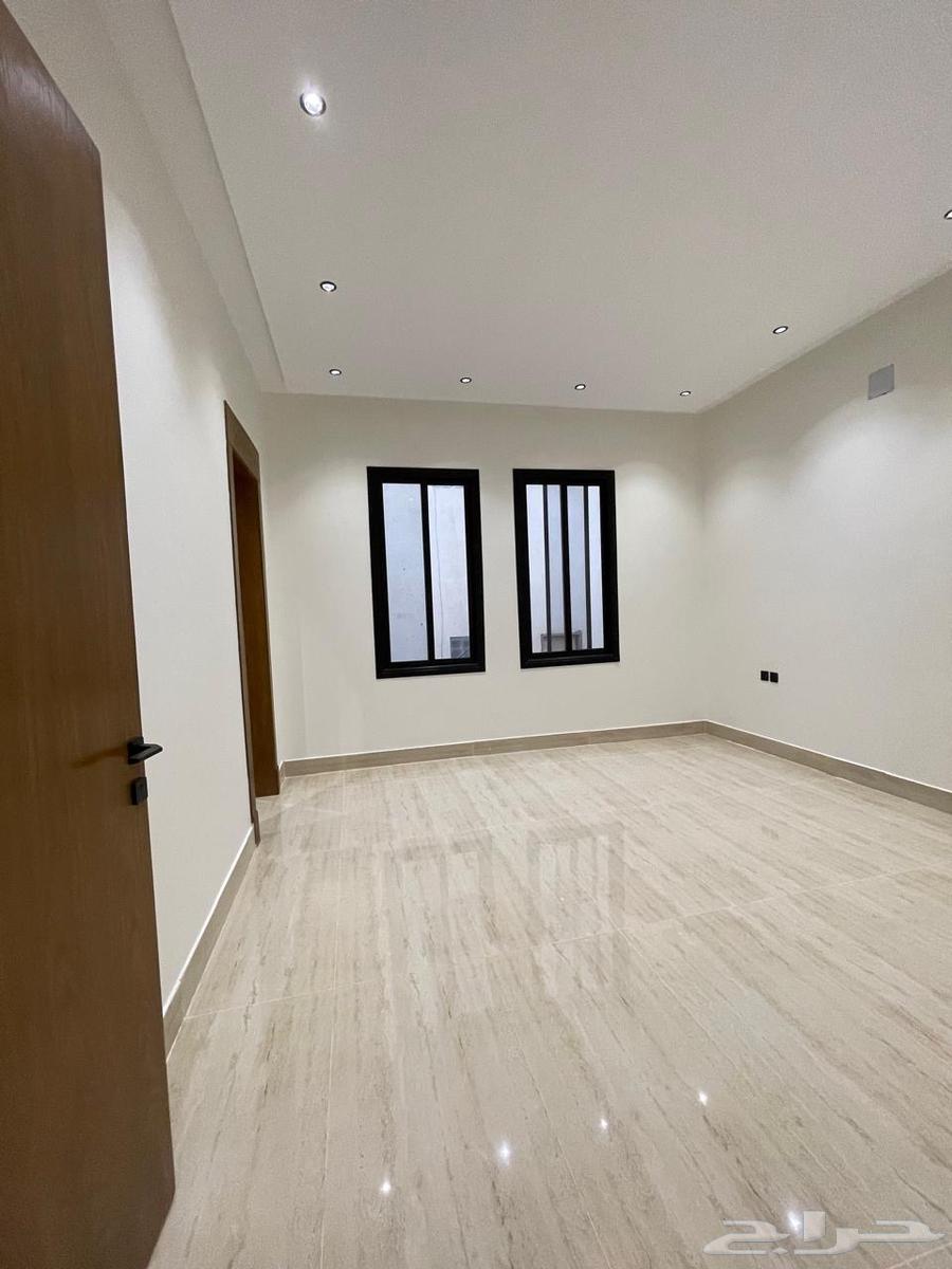 دور علوي للبيع حي العوالي64582453166849114