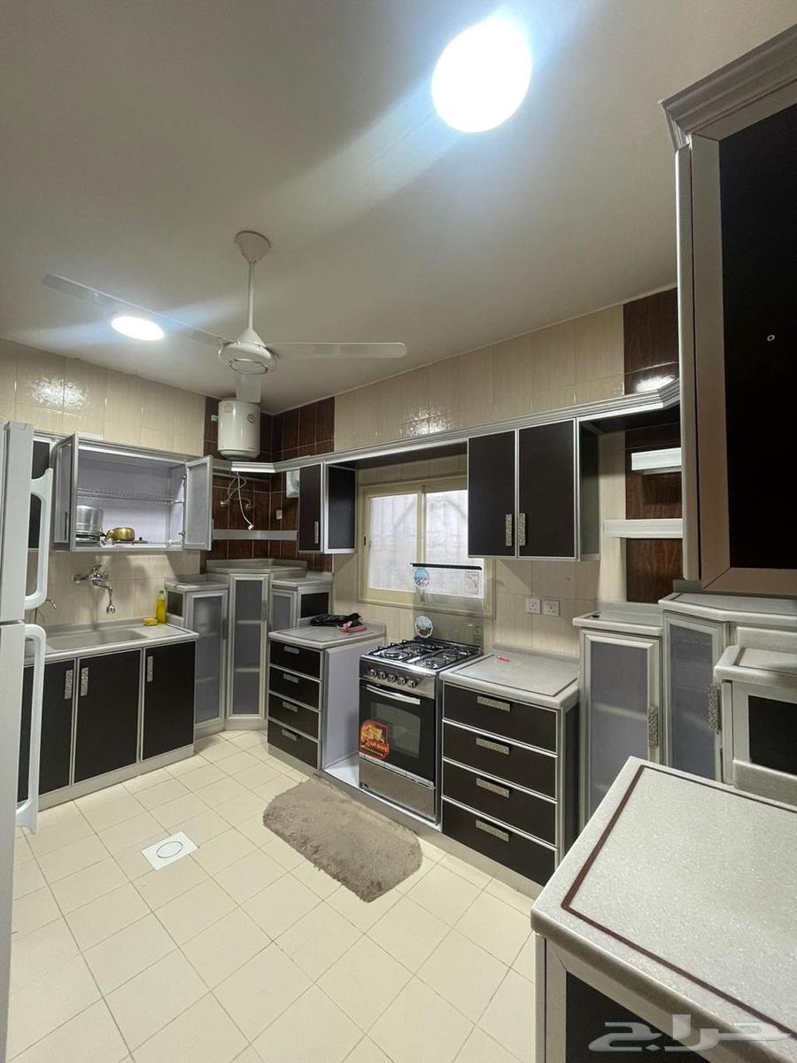 Apartment64589627474690113