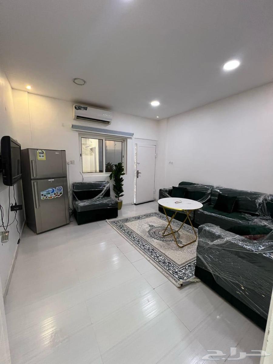 للإيجار شقه مفروشه غرفه وصاله بالجامعيين64589555389953114