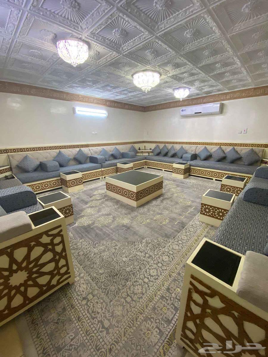 نقل عفش بالرياض مع الفك والتركيب64379355689601111