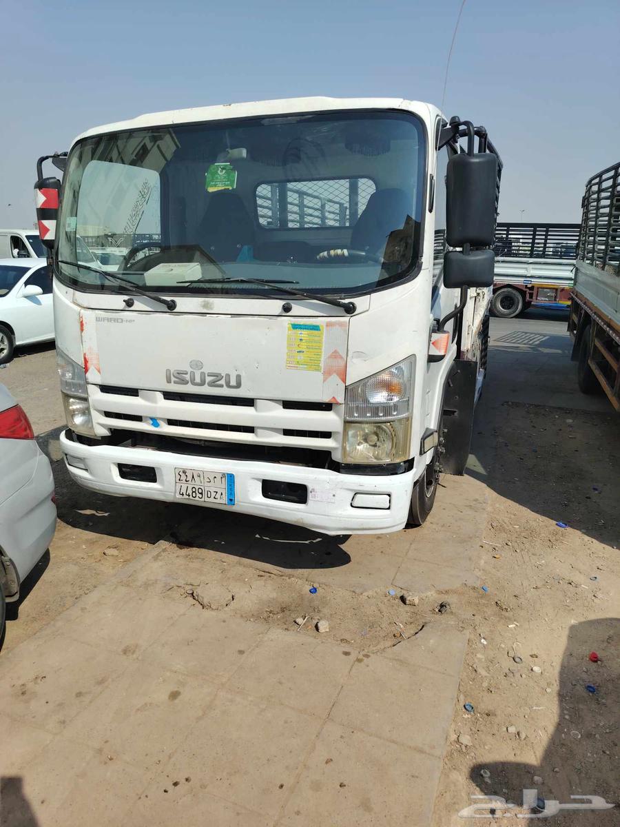 دينا ايسوزو اجار من المدينةنقل بضائع أثاث جميع أنحاء المملكة64512748382723110