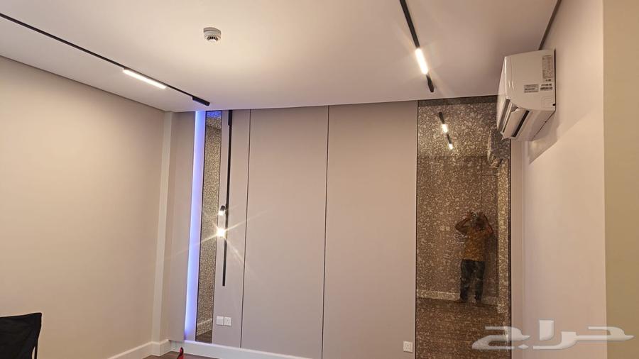 احمد العزاني لاعمال الكهرباء والسباكة  966 54 949 446264370080888835114