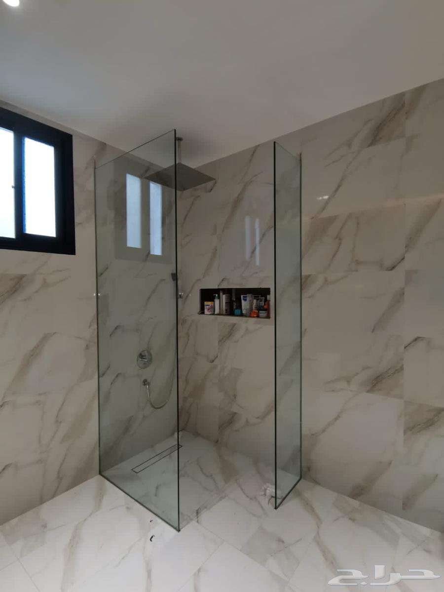 Glass Handrails, Balconies, and Glass Surfaces64594259851650111