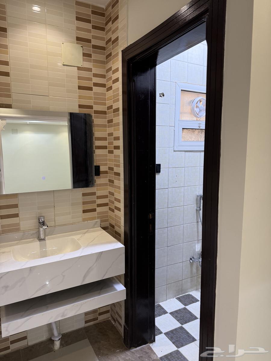 فله للبيع بحي الدار البيضاء64594117016834113