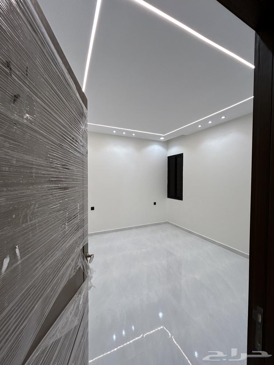 للبيع شقق نظام ادوار في حي الإسكان تشطيبات فاخرة سعر مناسب64594083991809114