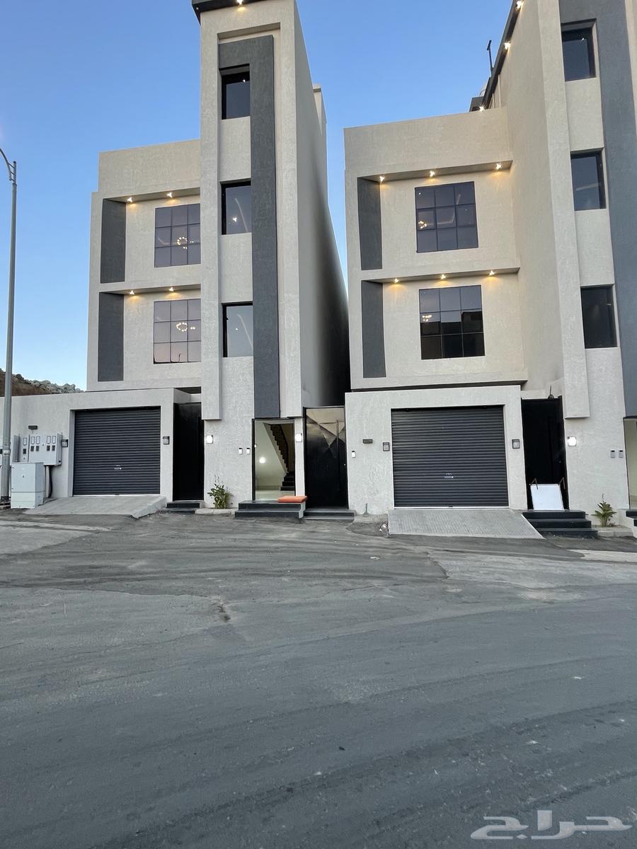 Upper floors for sale with a special roof and ready elevator, 520 thousand, Abha Al Mahala64594051796099110