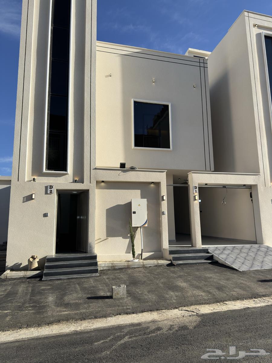 Apartments and roof units for sale next to the mosque and services, prime location - Ahad Rufaidah64594098230914110