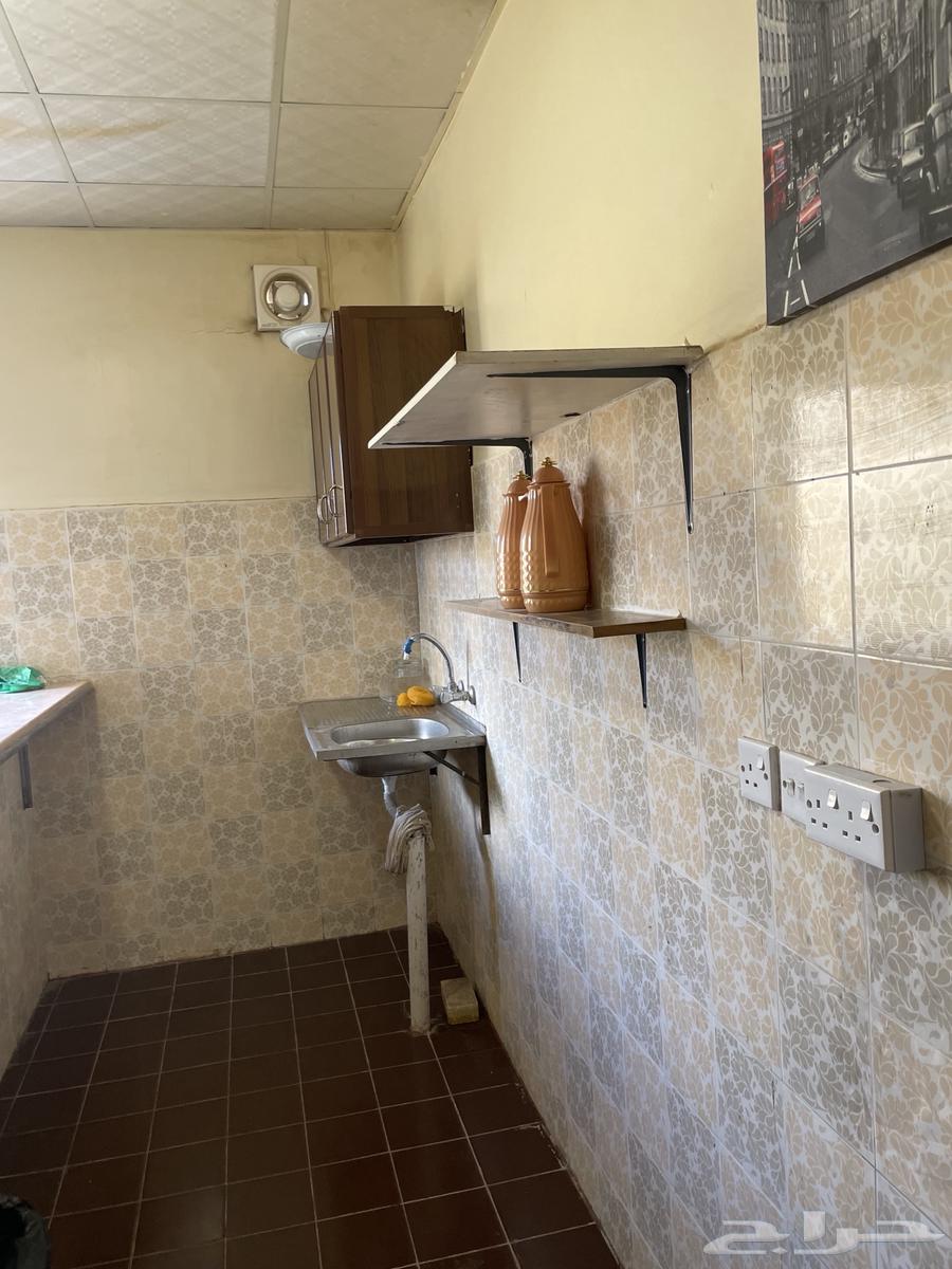 شقة عزاب ارضيه بالريان64594052243841114