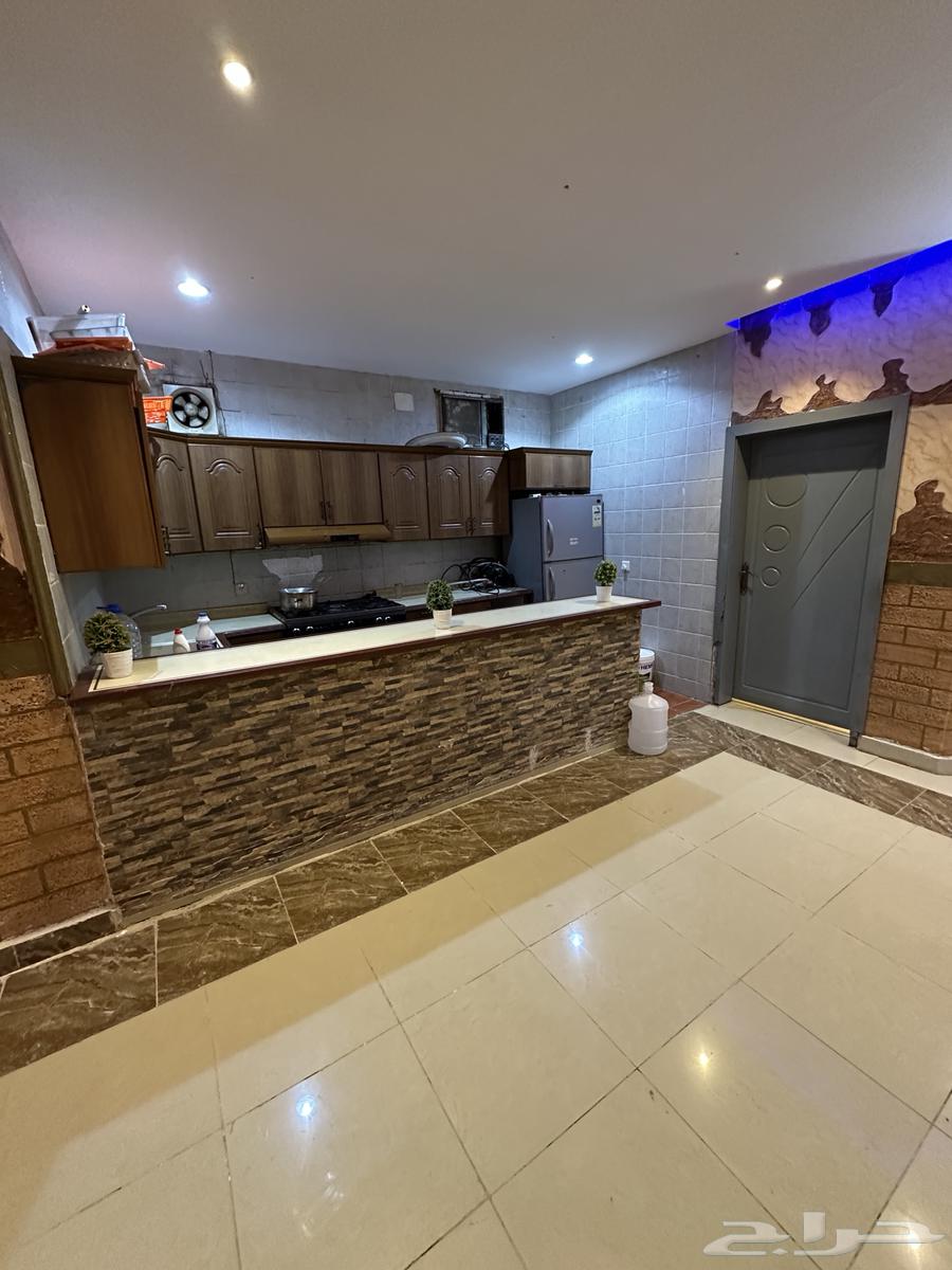 نعمان بالقرب من مركز تفتيش عرفات64594116633730114