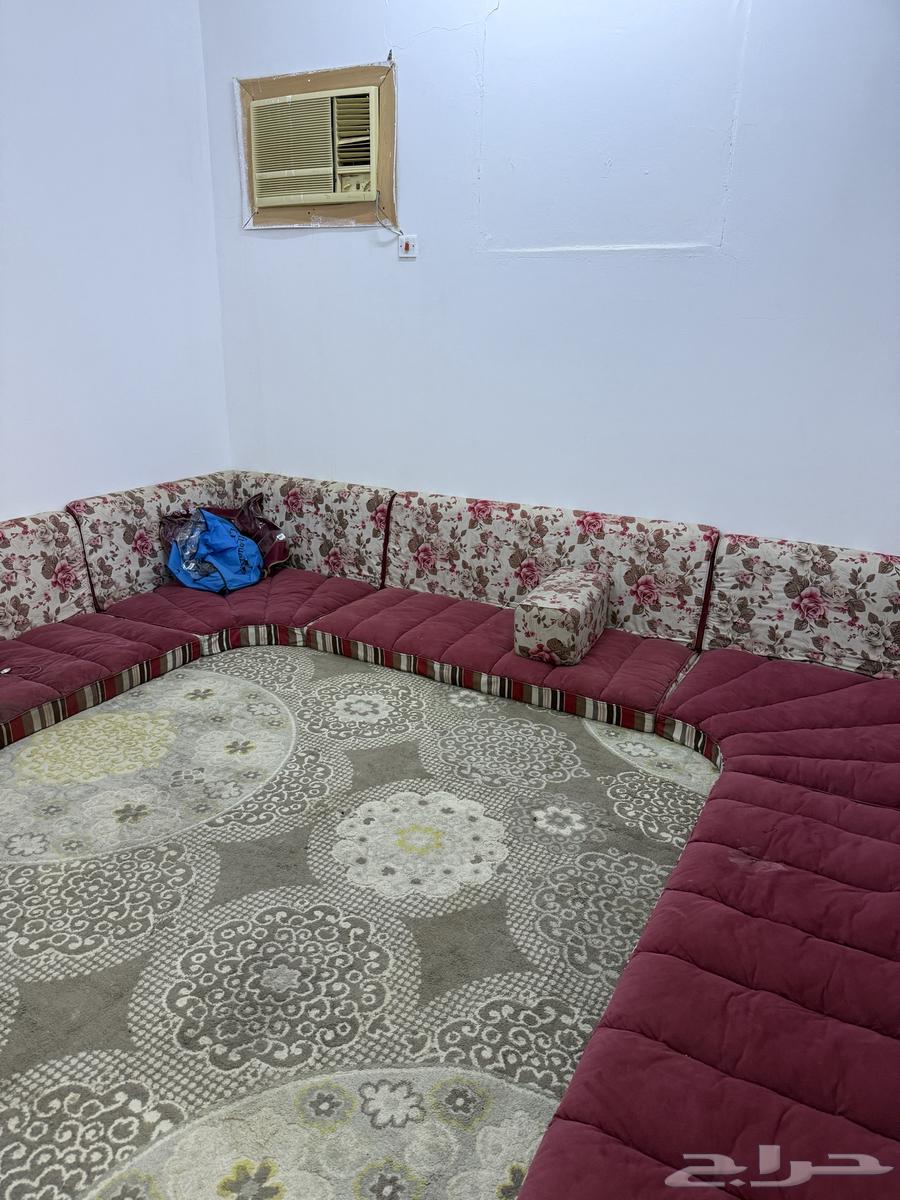 استراحة مؤثثة للإيجار الشهري64594051888642112