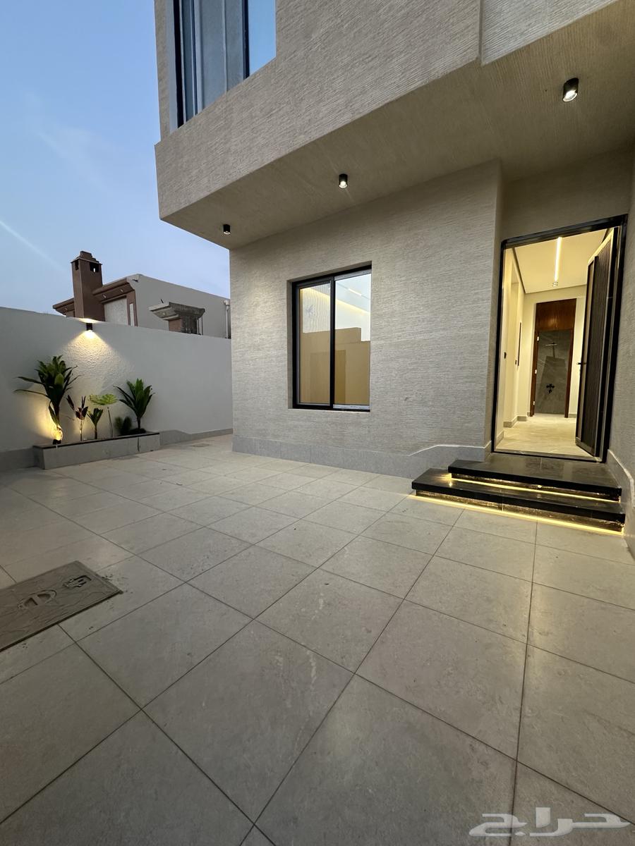 للبيع شقه ارضي 6غرف وصاله64589641518594110