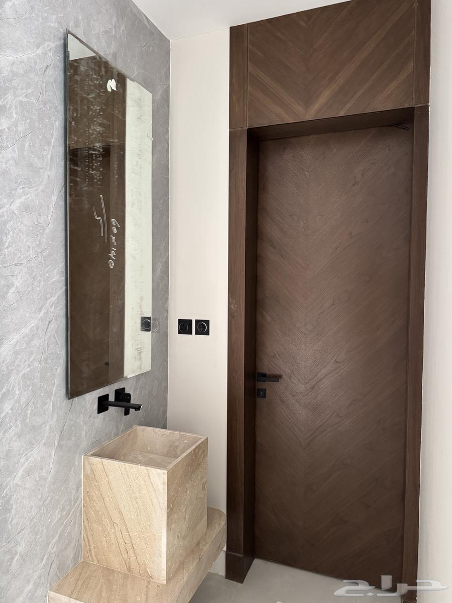 For sale 2 duplex villas in Al Mahdiyah, Golden Square64594083800706111