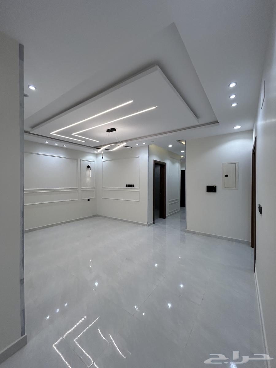 للبيع شقق نظام ادوار في حي الإسكان تشطيبات فاخرة سعر مناسب64594083991809113