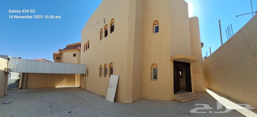 للبيع فيلا بحي القدس64589655584387111