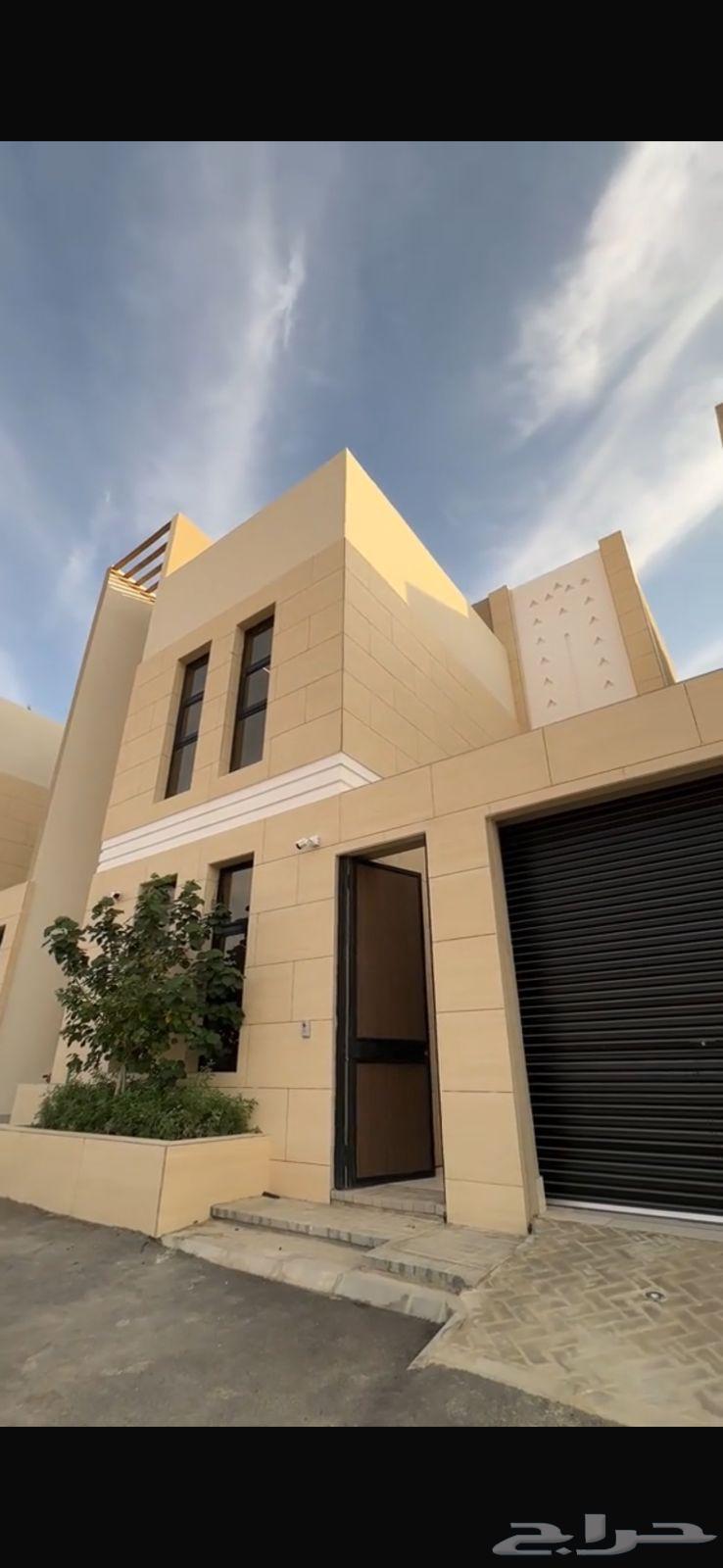 فيلا مع شقه في حي المهدية64594132185602110