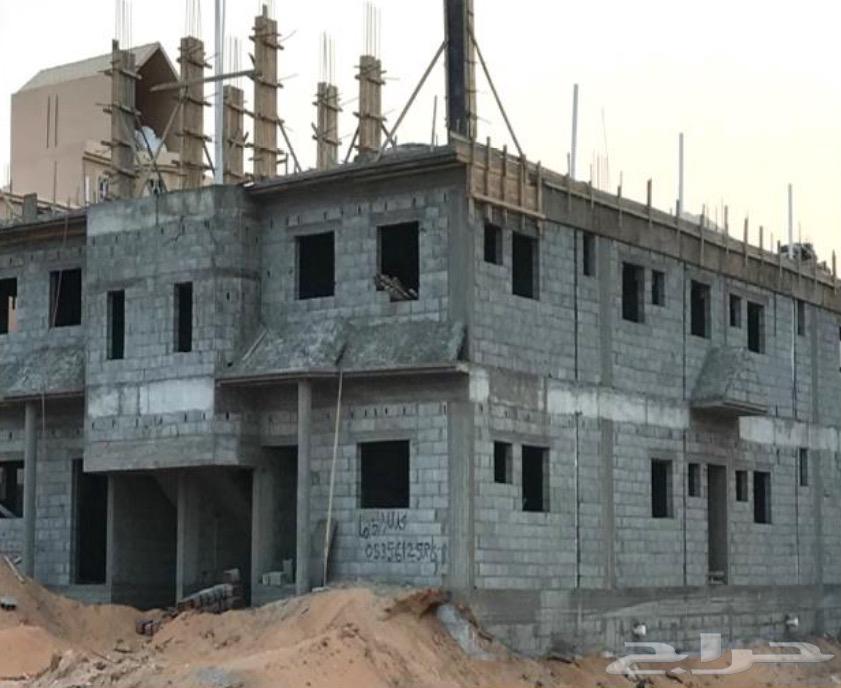 Building contractor64589742185090110