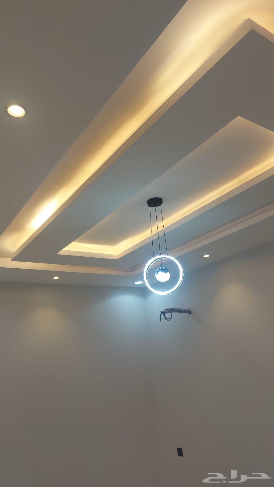 شقة للايجار 4 غرف بحي الواحه مخطط سندس64594116391937112