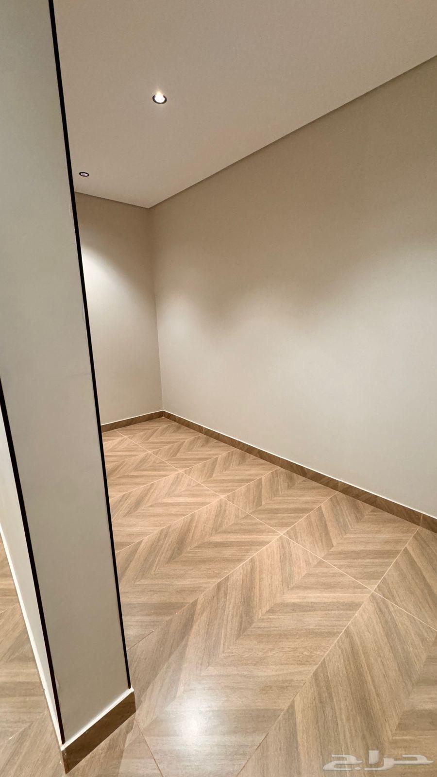 Luxurious standalone villas in Al Rahab neighborhood at reasonable prices starting from 930,00064589641594369113