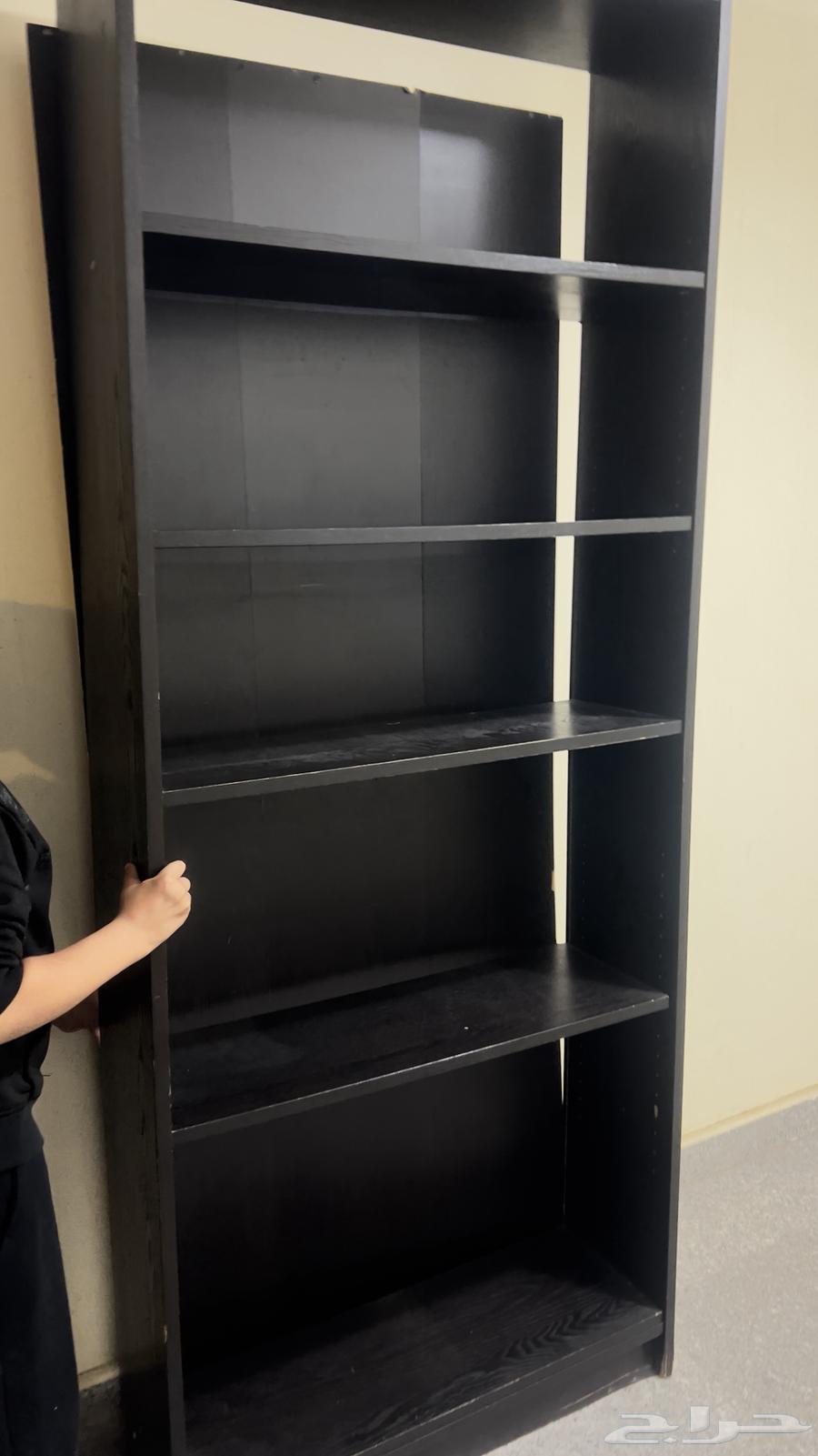 Used Bookshelf for Gifting64606275625858110