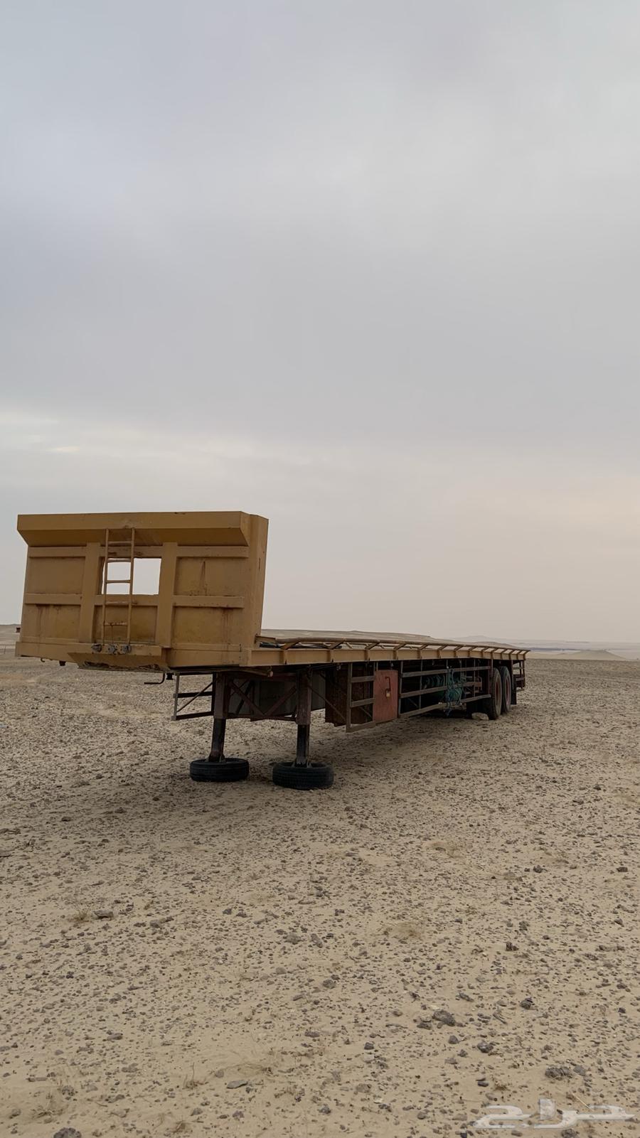 سطحه علف لإيجار الطول 18 متر جنط 2464606403703427110