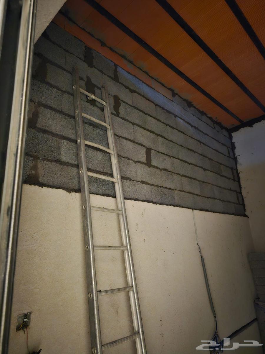 معلم بناء وليأسه64606347681283114