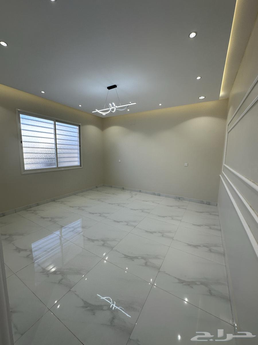 للبيع شقة دور ارضي بمدخل خاص وحوش وسيع المحالة64606187397634111