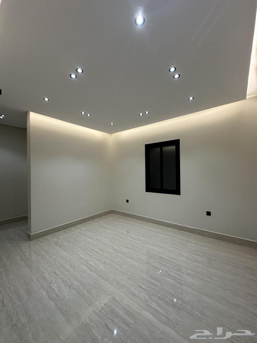 للبيع دبلكس بالضاحيه64606217624065113