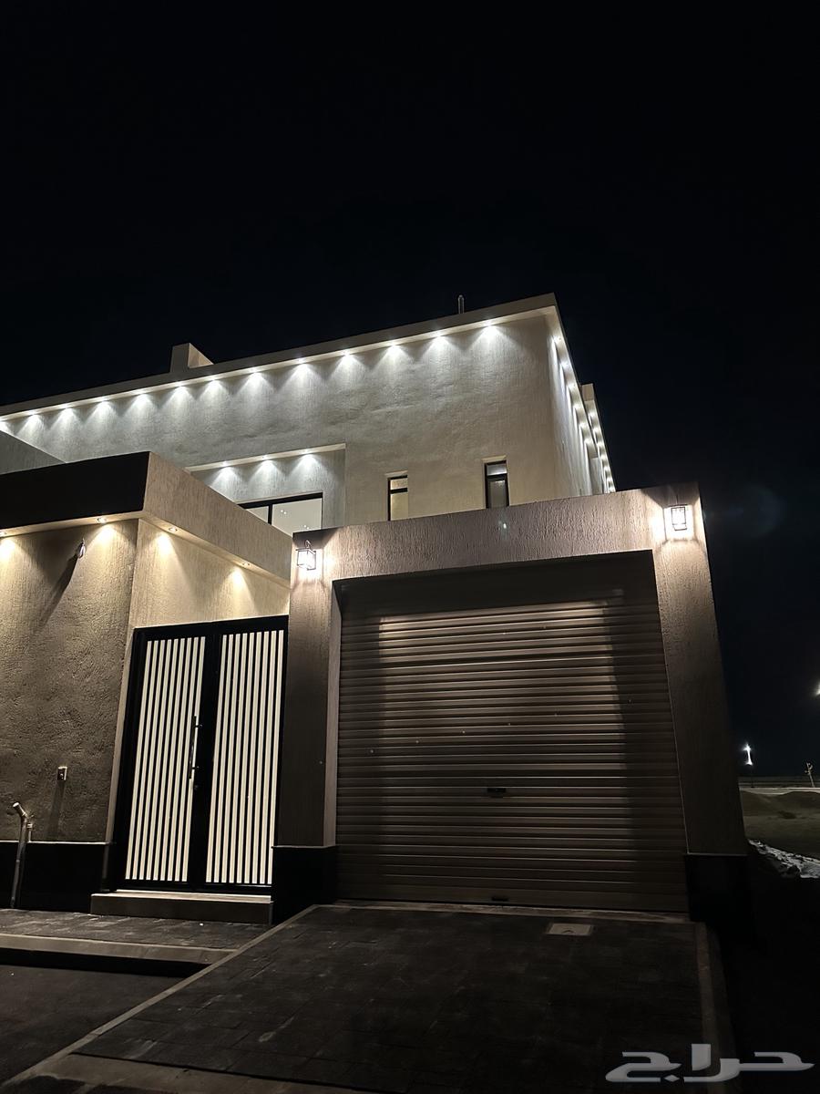 للبيع دبلكس بالضاحيه64606217624065110