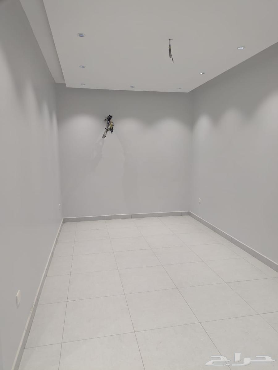 شقة جديدة للبيع حي الريان64606187315969111