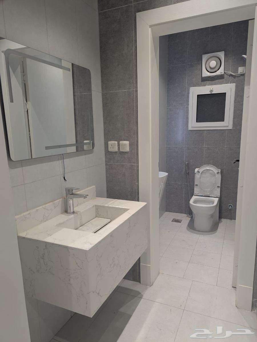 شقة جديدة للبيع حي الريان64606187315969112