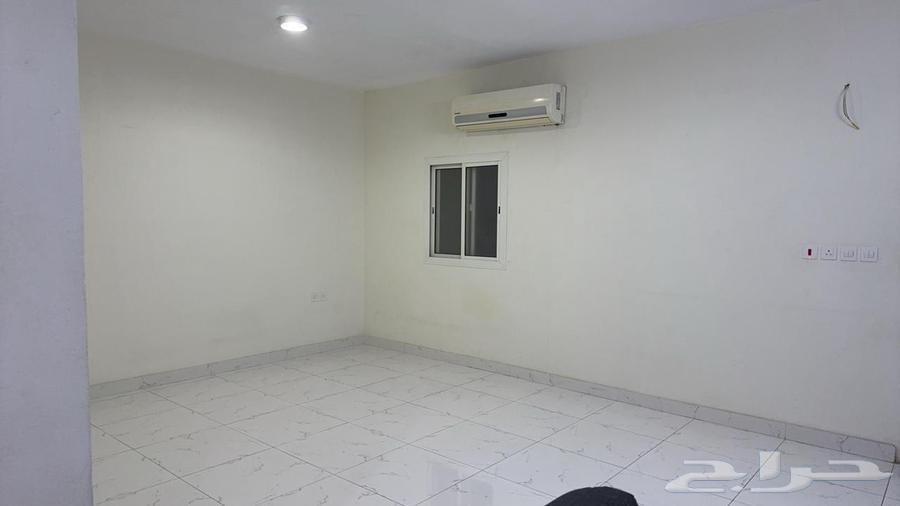 شقة عزاب للايجار بحي البيعة بالطائف64618993212801110