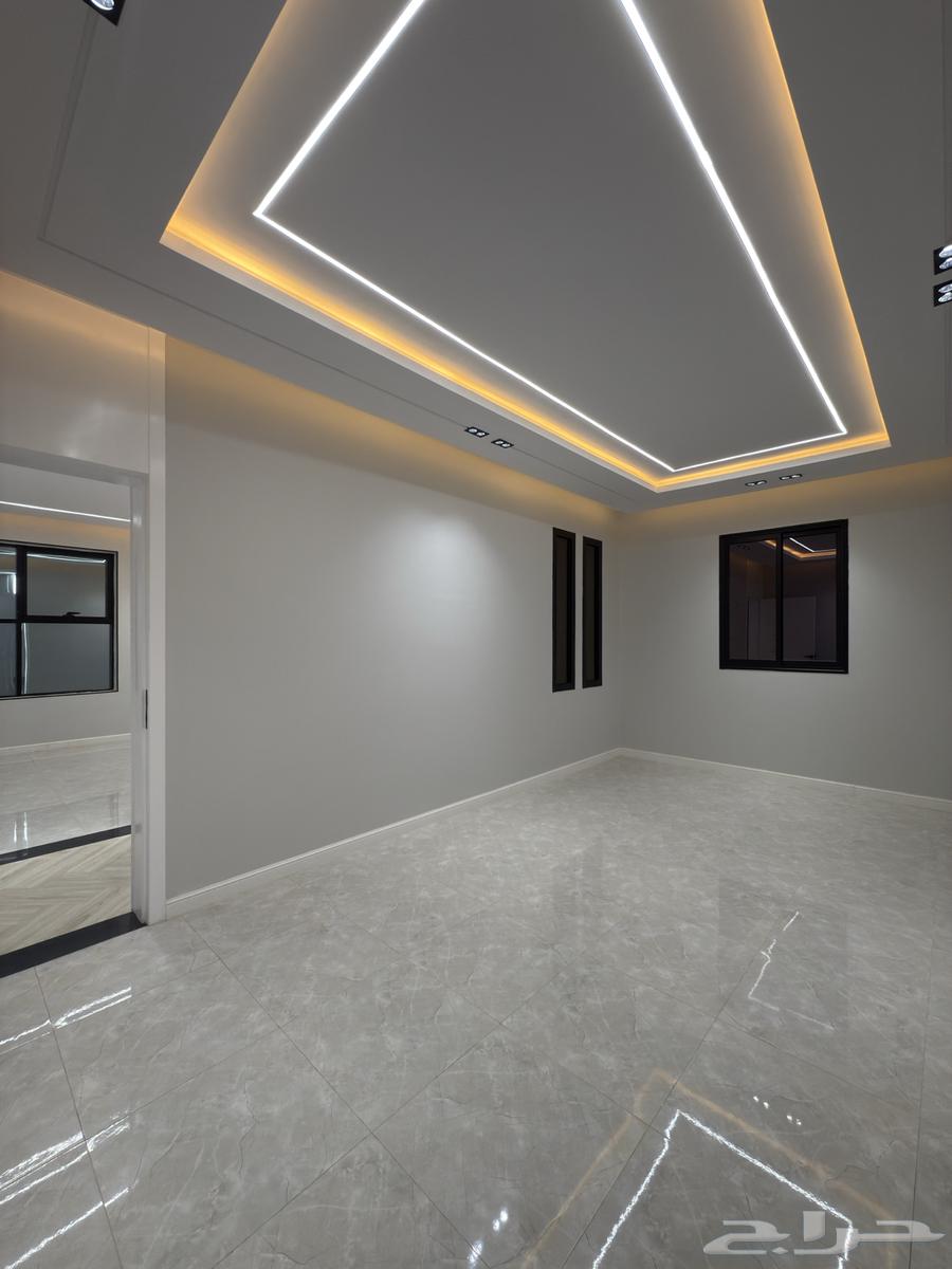 شقق علويه 6 غرف بتصميم مودرن مقابل ممشي الراقي -بسعر 550الف64619007408514114