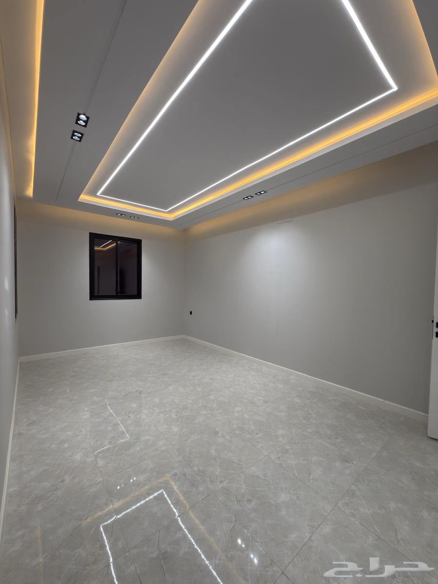 شقق علويه 6 غرف بتصميم مودرن مقابل ممشي الراقي -بسعر 550الف64619007408514113