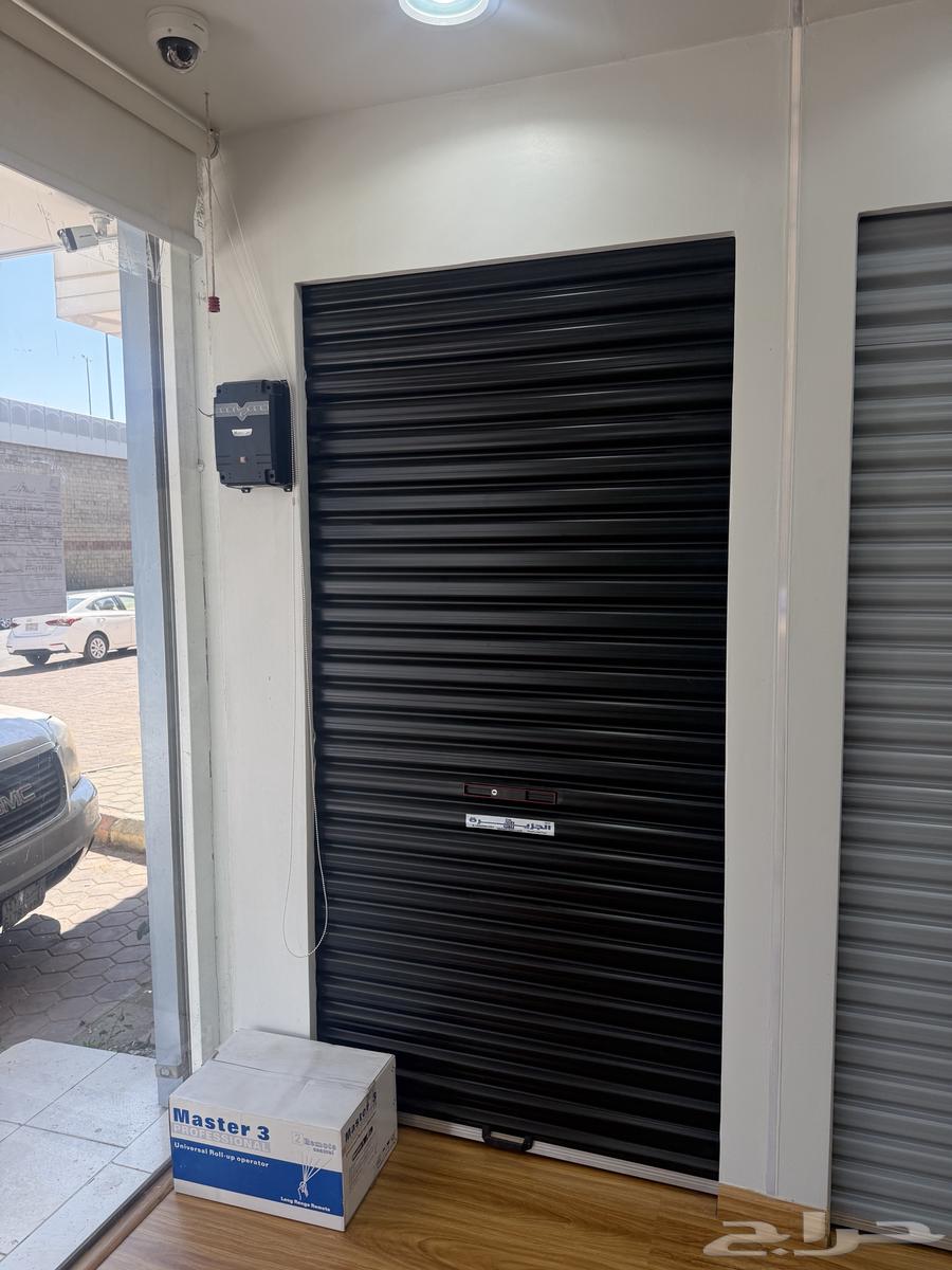 توريد وتركيب ابواب الرول و اجهزة الابواب الحديد والزجاج64618948829314113