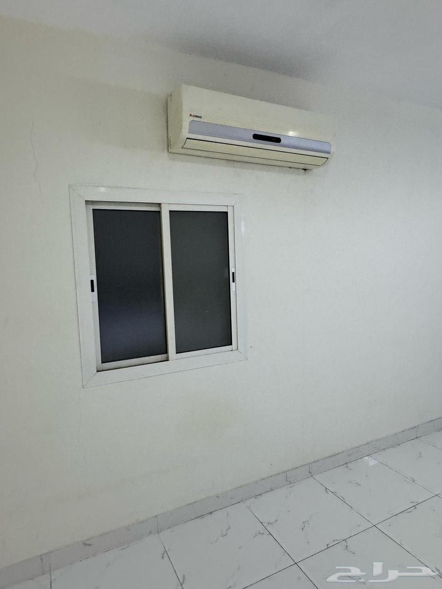 شقة عزاب للايجار بحي البيعة بالطائف64618993212801111